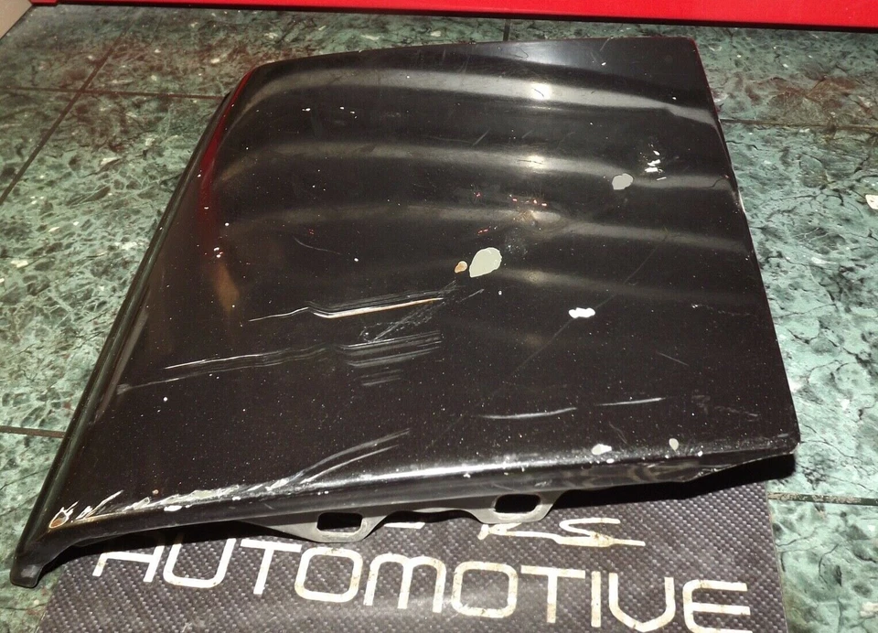 84-88 USDM OEM Nissan S12 200SX Faro Delantero Derecho Faro Luz Metal Cubierta FR1 Foto 2 de 4