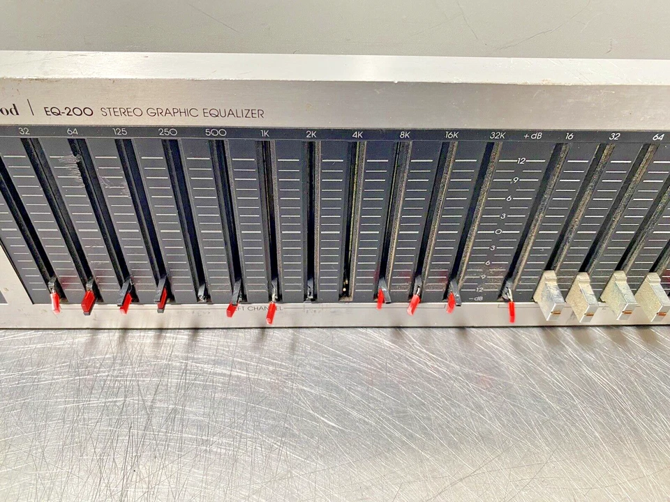 Ecualizador gráfico estéreo Sherwood EQ-200/probado Foto 4 de 4