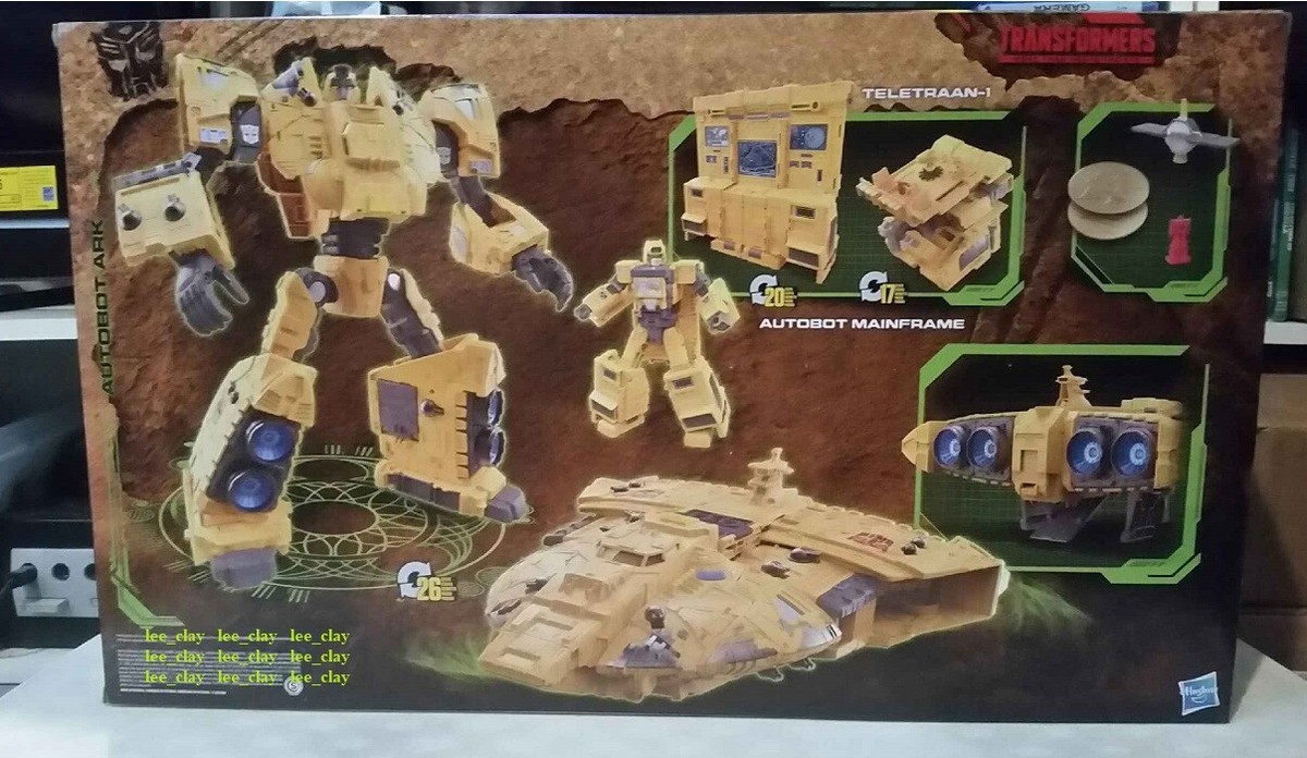 Transformers VAULT War for Cybertron Kingdom TITAN CLASS