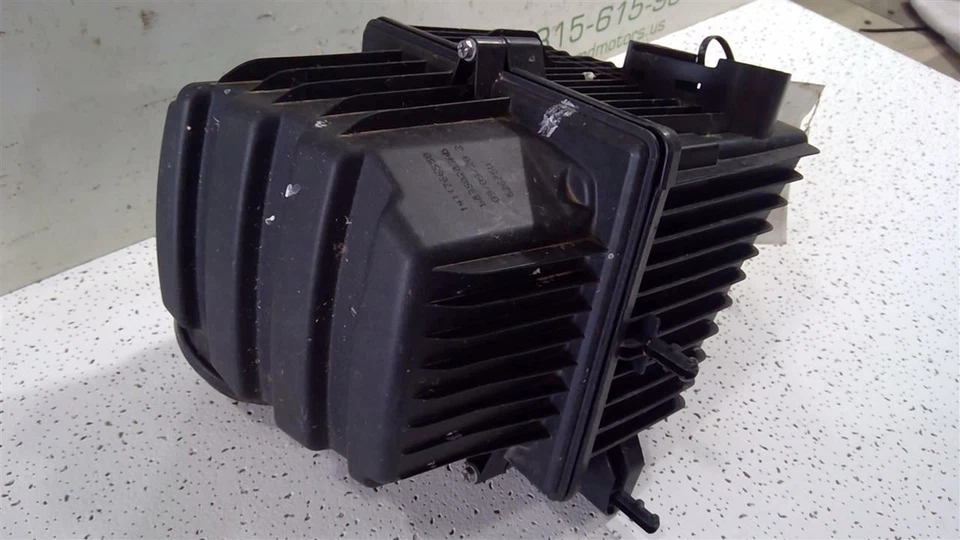 2020-2021 JEEP COMPASS AIR FILTER BOX P68350283AB - Image 2 of 4