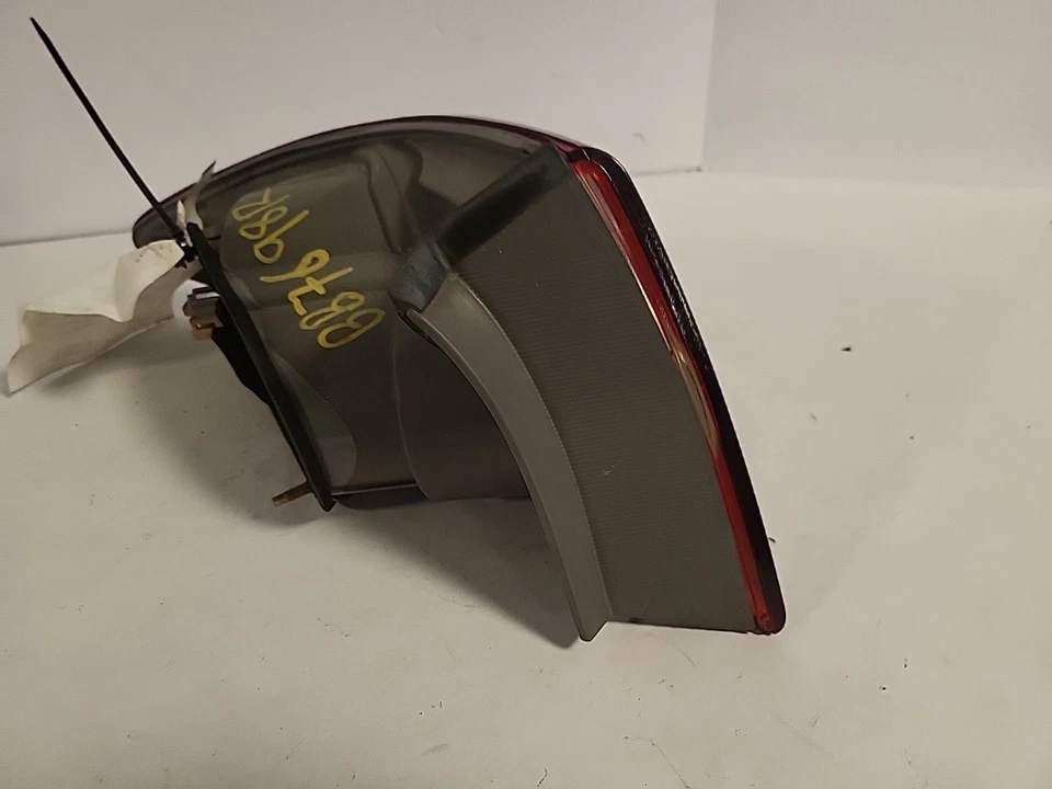 2003-2005 MAZDA 6 Passenger Right Tail Light Sedan Quarter Panel Mounted. N3 Foto 4 de 4