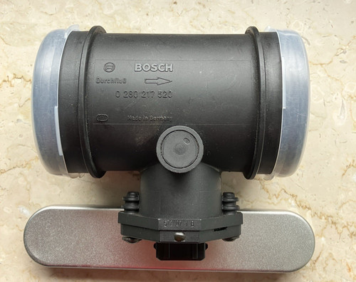 Luftmassenmesser für SAAB 900 II - 2.5L V6 (07/1993-02/1998) BOSCH 0 280 217 520