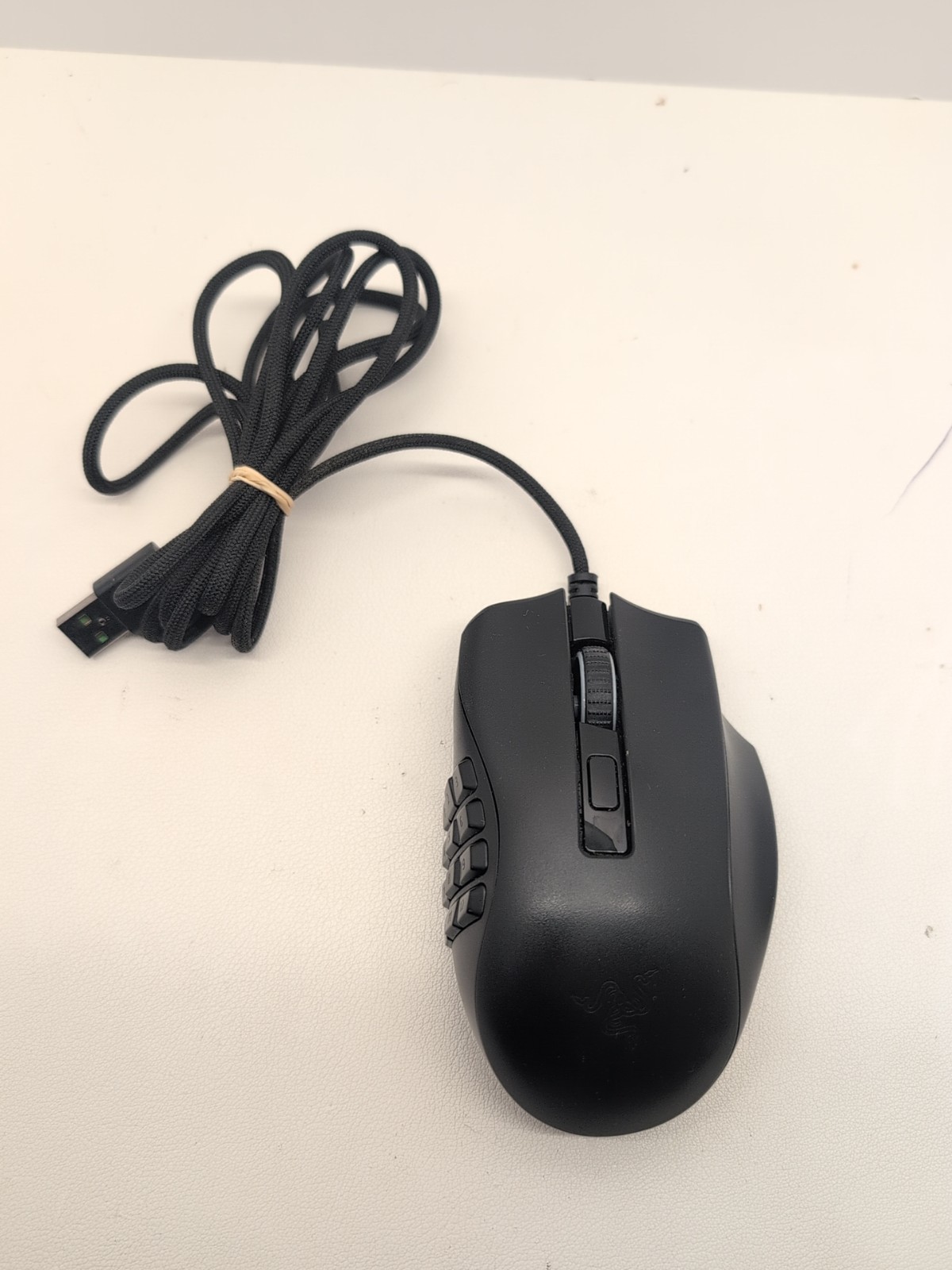 Razer Naga X Wired MMO Gaming Mouse 12 Programmable Buttons 