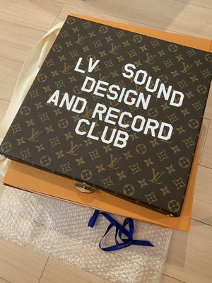 pizza box louis vuitton