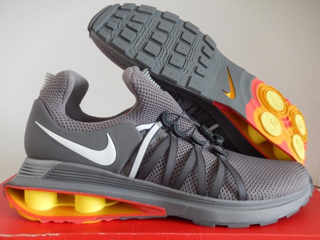 nike shox gravity luxe