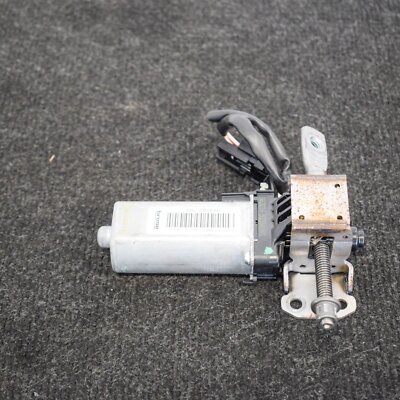 Audi A7 Sportback 4G8 Sitzreglermotor vorne rechts 988582-105 2012