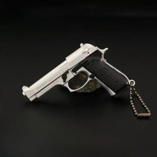 Pistola Llavero Beretta 92F 1:3... FUNDA METÁLICA INCLUIDA