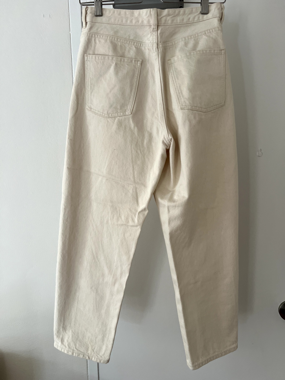 COS tapered leg high rise ankle length jeans size 26 Gem