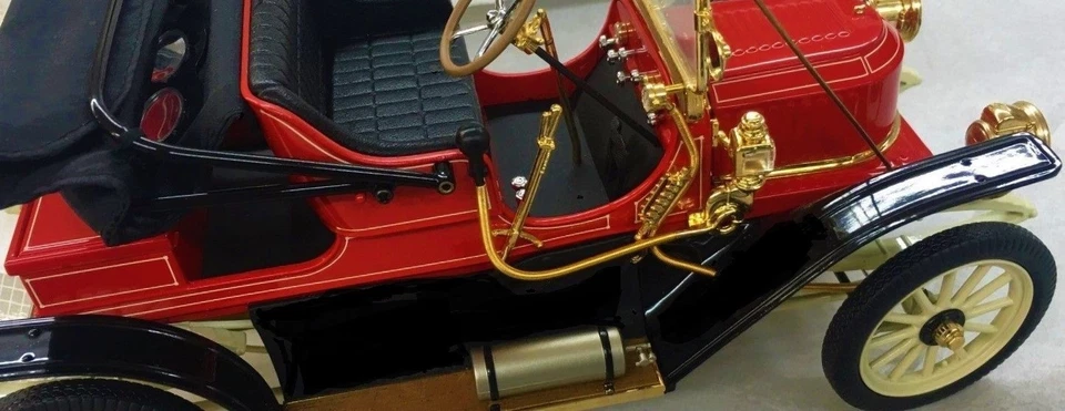 Tin Lizzy 1910 Ford Classic Vintage Toy TIN Metal Body Custom Model Car Truck T - Image 4 of 4