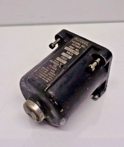 VICKERS 195053 115 V 60 Hz OIL IMMERSED SOLENOID