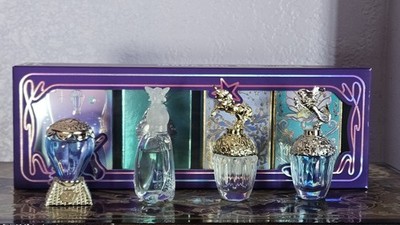 Anna Sui Mini Perfume Set 4pc