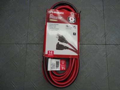 Husky 25ft Medium Duty 15A Indoor/Outdoor 14/3 Extension Cord Red/Black 63025HY