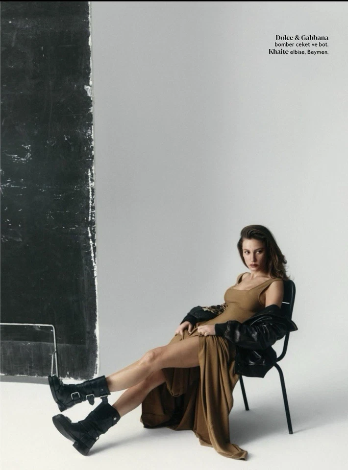 InStyle Turkey November 2025 Serenay Sarıkaya - Image 4 of 4