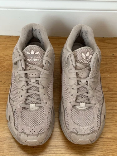 Adidas, Womens Astir Low Wonder Running Shoes, Taupe, Size 8 - Picture 3 of 8