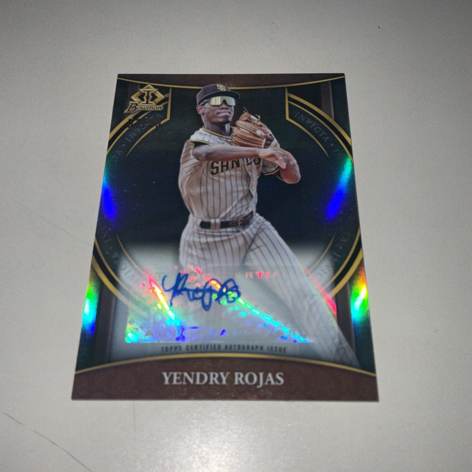 2023 Bowman Yendry Rojas Invicta Auto Signed /99 Padres!