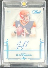 2020-21 Leaf Pearl Hockey Cards 25