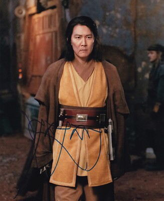 LEE JUNG JAE signed Autogramm 20x25cm STAR WARS in Person autograph ACOLYTE ACOA
