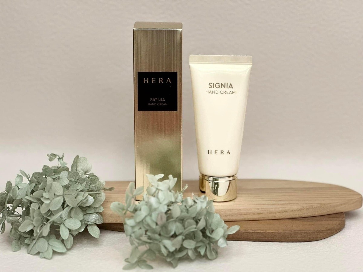 HERA SIGNIA Hand Cream 75ml. New with box | eBay