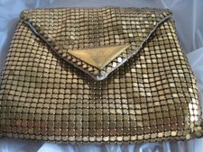 VTG ART DECO Gold Metal Mesh Snap CLOSURE 4'X3.5" Coin Purse/Pouch