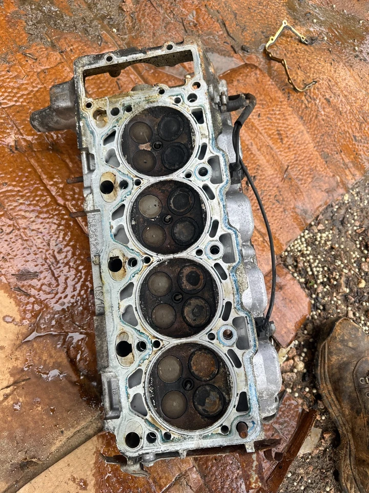 06-10 BMW 750I 550I 650I 4.8 OEM ENGINE CYLINDER HEAD ASSEMBLY - RH PASS SIDE - Image 2 of 4