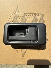 Oem 1998-2002 Isuzu Trooper 3.5l 4x4 Front Passenger Right Interior Door Handle