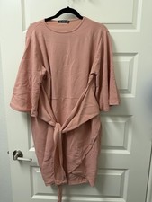 Boohoo Women’s NWT Size 16 Ellie Kimono Sleeve Tie Waist Dress in Blush
