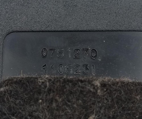 Attacco cintura di sicurezza anteriore destro dacia duster (03/10>) - Imagen 3 de 5