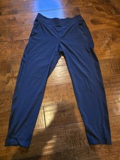 Brooklyn Athleta Navy Women  s Pants Size 4