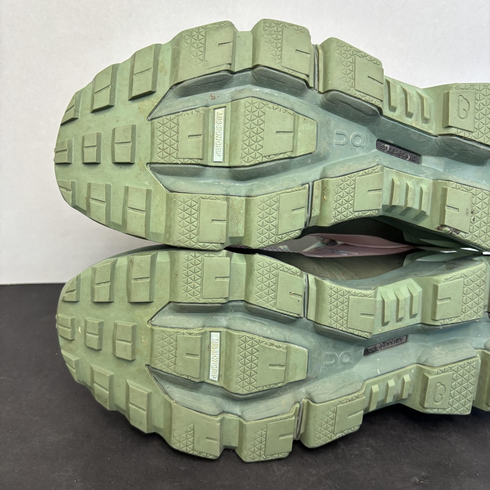 On CloudTec Shoes Womens Size 10.5 Pink Green Waterproof Trail Hiking Sneakers