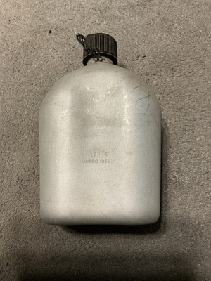 US Era 1 QT Canteen Mirro 1956 Aluminium Marked Cap.
