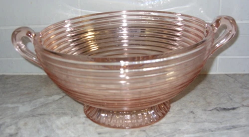 Anchor Hocking Manhattan Pink Depression Glass 9" Footed Serving Fruit Bowl VGC
