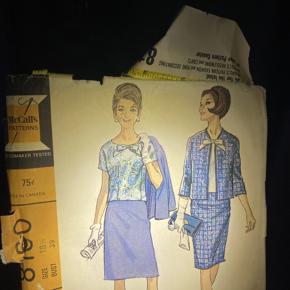 De colección 1966 Costura McCall Modesto Vestido Falda Pantalones Cortos Lote Talla 18 1/2 Busto 39 SIN CORTAR Foto 3 de 4