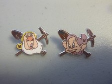 Disney Pins-Group of 2 different Pins - Snow Whites Dwarves - Dopey & Sneezy
