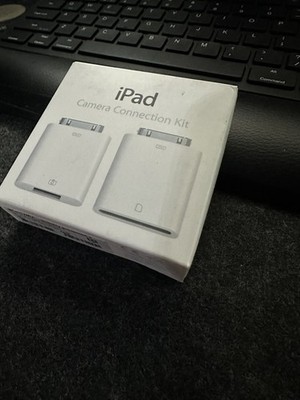 Genuine Apple iPad Camera Connection Kit 30 Pin A1362 A1358 MC531ZM/A New.