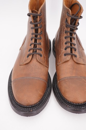 USADO 5x | $770 BOTA GRENSON TRIPLE RIBETE MARRÓN UK 10 G US 11 GOODYEAR NOBUCK - Imagen 12 de 17