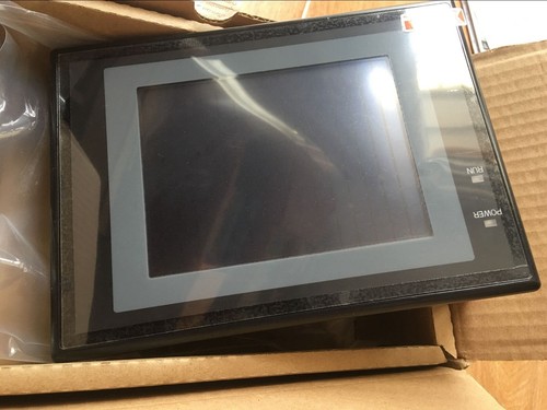 NEW Omron NT31C-ST143-EV3 Touch Screen - Picture 2 of 3