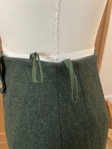 VTG Tofana Sport German Wool Bavarian Skirt-Suit, Wood Buttons Forest Green S/42 - Picture 9 of 23