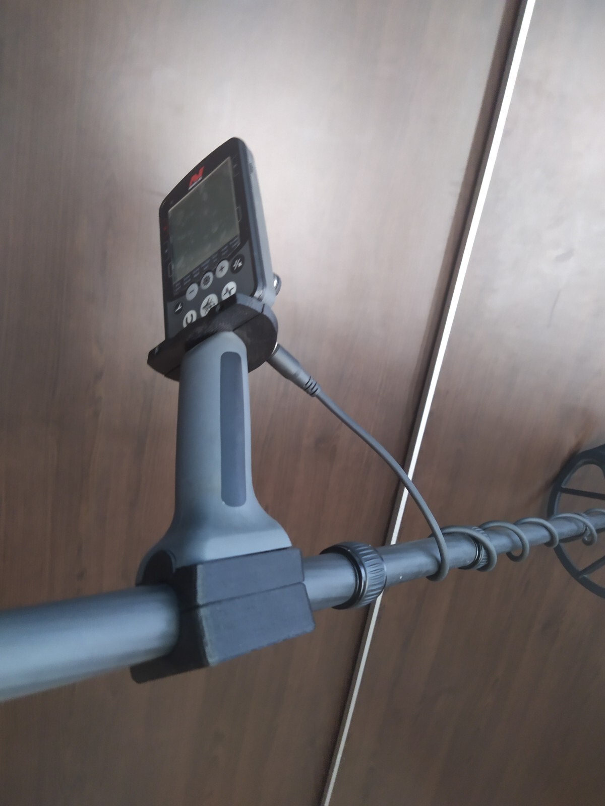 Telescopic Carbon Fibre Shaft for Minelab Equinox 600/800 Metal Detector 1 - Picture 7 of 9