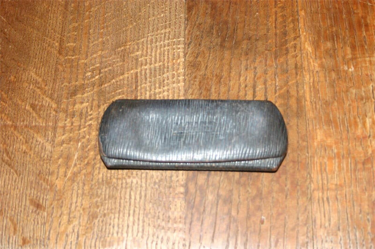 Picture 3 of 12