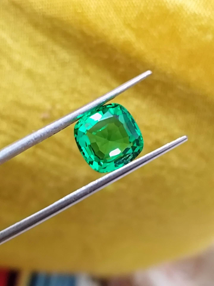 Emerald Cushion 8mm Lab Grown Emerald Lot For Earrings And Necklace - Image 4 of 4