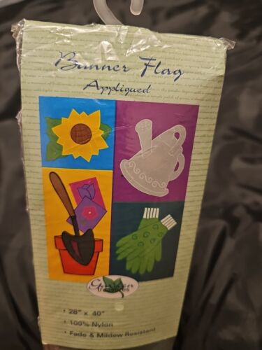 Garden Treasures 28" x 40" Appliqued Nylon Banner Flag Gardening Summer