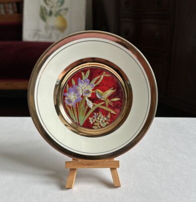 RARE RED THE ART OF CHOKIN WITH HUMMINGBIRD 24k GOLD EDGED