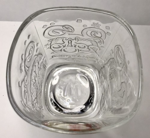 McDonalds Walt Disney World 2000 Millennial Mickey Glas Disneys Tierreich - Bild 6 von 12