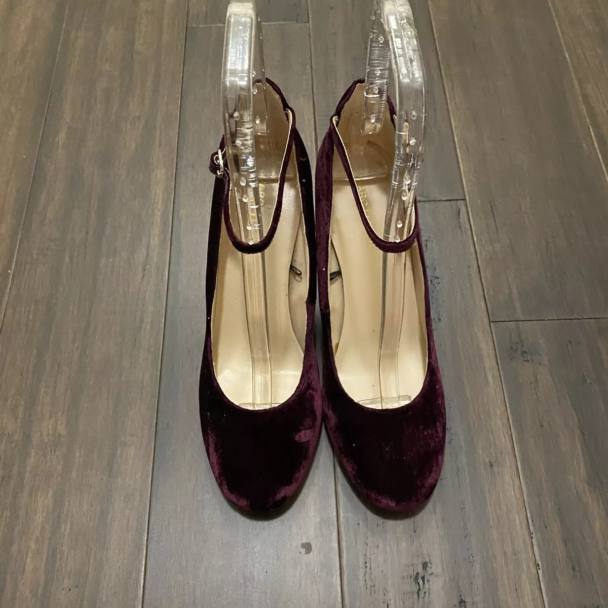 Marc fisher sale velvet pumps