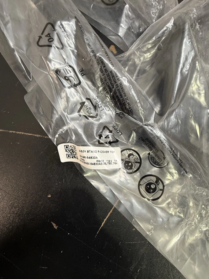 NEW SAMSUNG OEM QN50Q60DAF TV STAND FEET LEGS QN50Q60DAFXZA BN96-54830A - Image 4 of 4