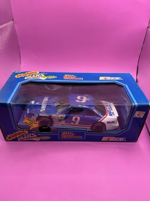 Racing Champions NASCAR Roaring Racers Real Engine Sounds #9 Bill Elliott