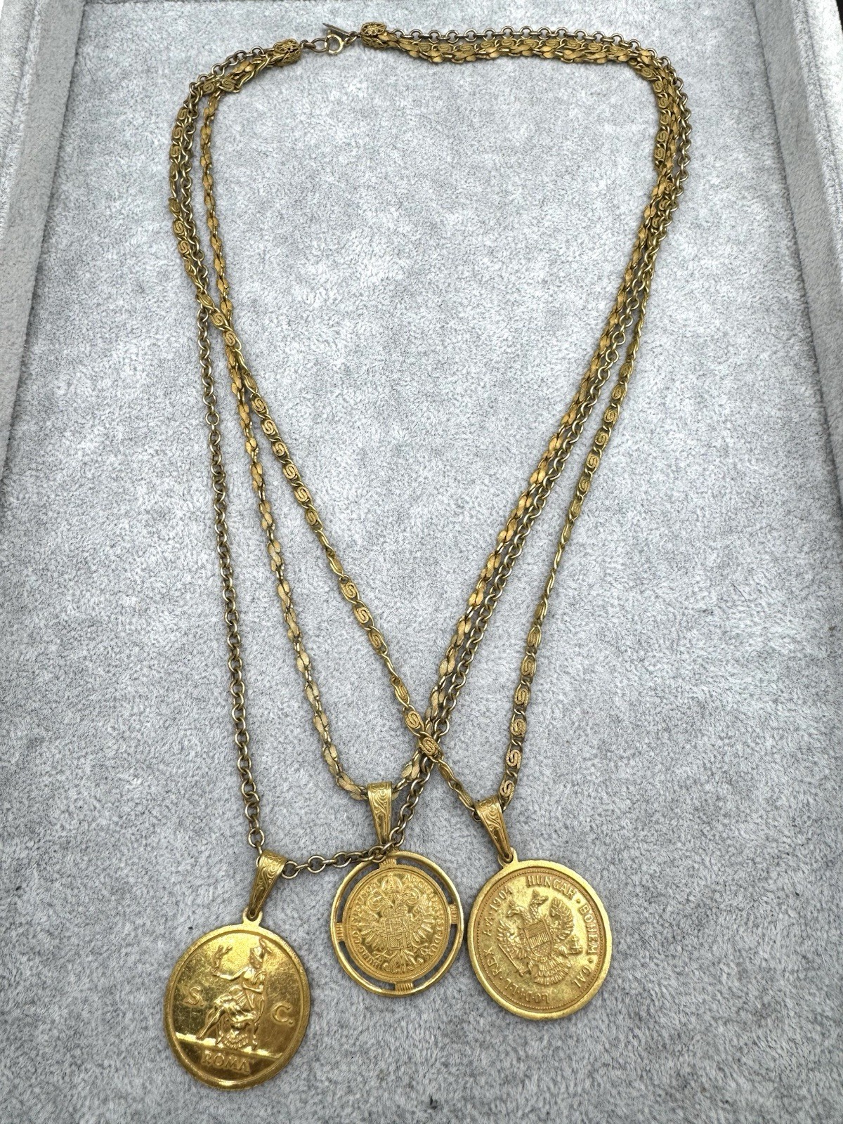 Rare VTG  MIRIAM HASKELL RETRO coin pendant necklace Caesar Roman 20”