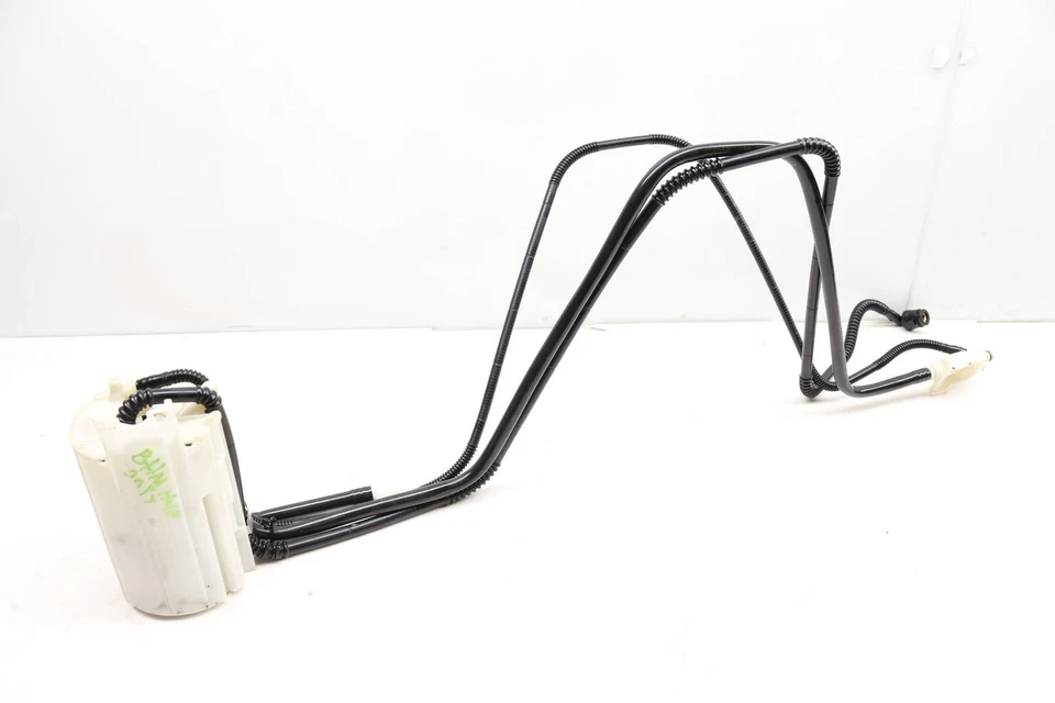 BMW 645CI 2004-2005 - Bomba de combustible derecha en el tanque 7373458 Foto 2 de 4