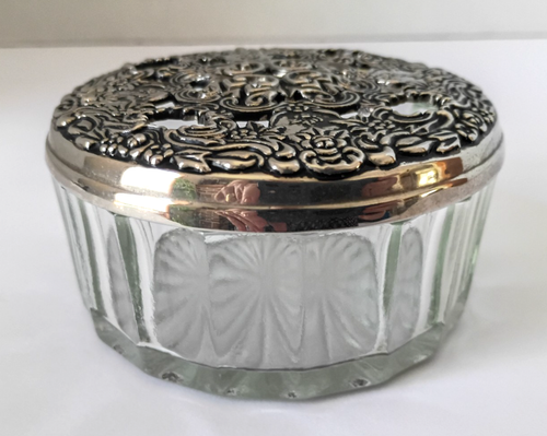 Barattolo Polvere Vetro Vintage Trinket Vanità Vittoriano Ornato Tono Argento Coperchio BAGLIORE - Foto 2 di 11