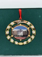 Greenbrier Resort Hotel 1998 Ltd Ed. CHRISTMAS ORNAMENT Great!